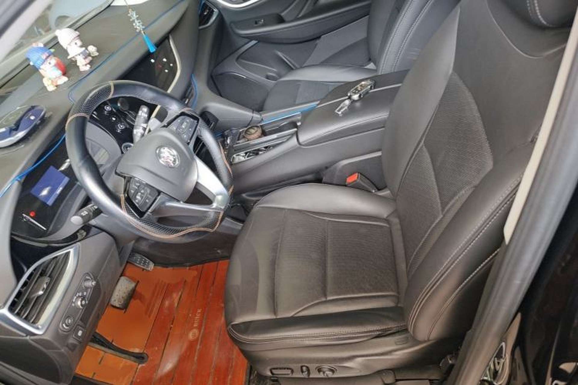 Used Buick Enclave 2022 652T Two-Wheel-Drive Prestige 7-Seater Left Front Seat