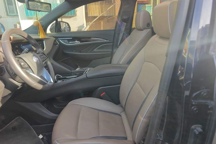 Used Buick Enclave 2022 652T 4x4 Prestige Flagship 7-Seater Left Front Seat