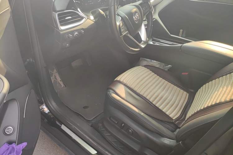 Used Buick Enclave 2022 652T Four-Wheel Drive Prestige 7-Seater Left Front Seat