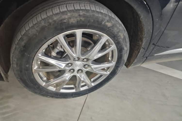 Used Buick Enclave 2022 652T 4x4 Prestige Flagship 7-Seater Left Front Wheel Hub