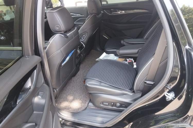 Used Buick Enclave 2022 652T 4x4 Prestige Flagship 6-Seater Left Rear Seat