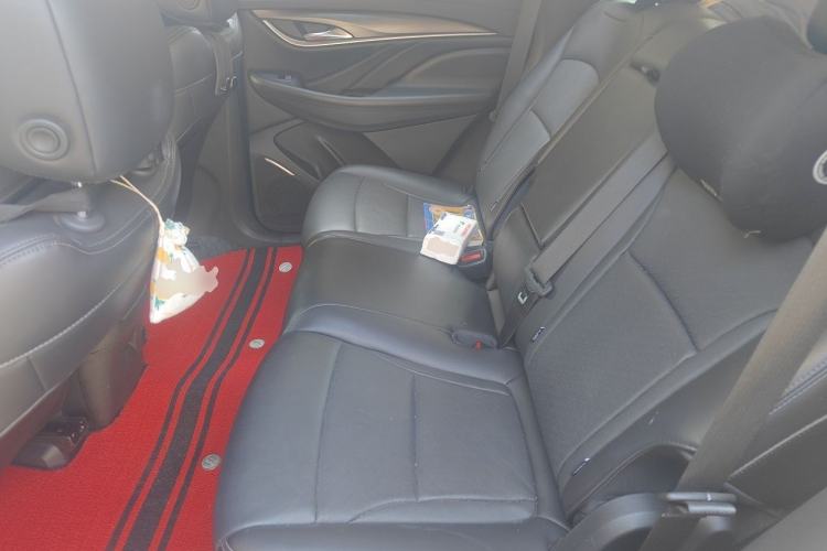 Used Buick Enclave 2022 652T Two-Wheel-Drive Prestige 7-Seater Left Rear Seat