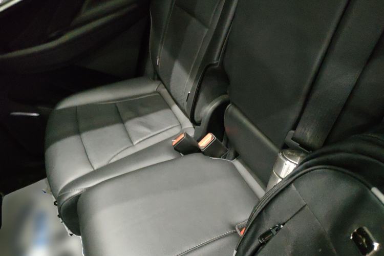 Used Buick Enclave 2022 652T Two-Wheel-Drive Prestige 7-Seater Left Rear Seat