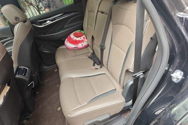 Used Buick Enclave 2022 652T 4x4 Prestige Flagship 7-Seater Left Rear Seat