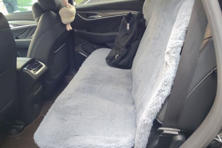 Used Buick Enclave 2022 652T Two-Wheel-Drive Prestige 7-Seater Left Rear Seat