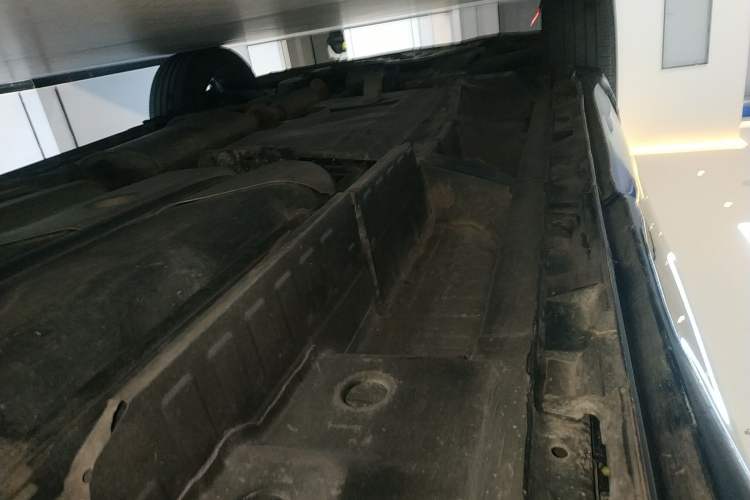 Used Buick Enclave 2022 652T Four-Wheel Drive Prestige 7-Seater Left Side Sill