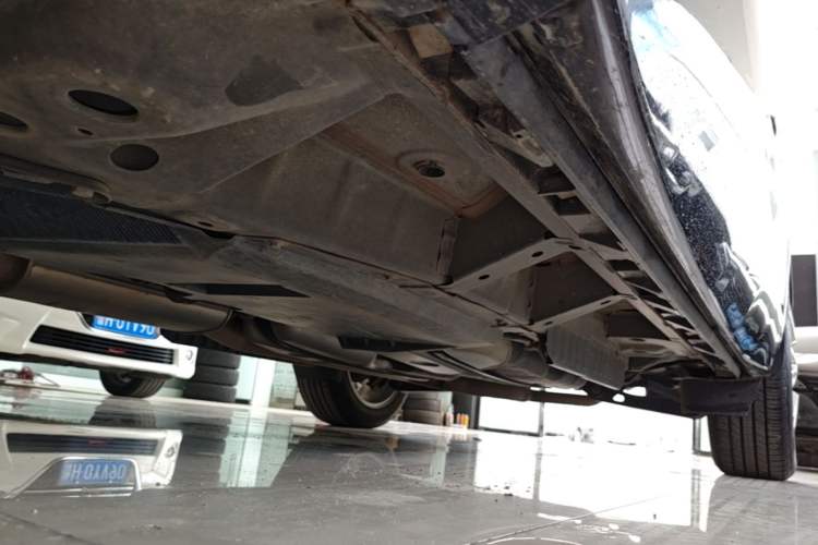 Used Buick Enclave 2022 652T 4x4 Prestige Flagship 7-Seater Left Side Sill