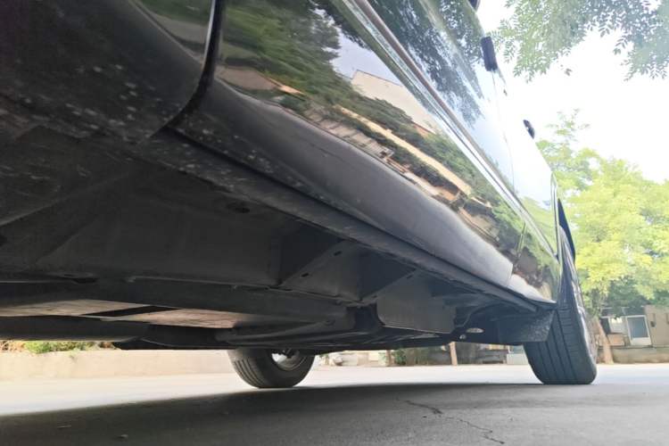 Used Buick Enclave 2022 652T Two-Wheel-Drive Prestige 7-Seater Left Side Sill