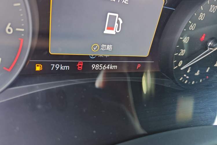 Used Buick Enclave 2022 652T 4x4 Prestige Flagship 6-Seater Odometer Close Up