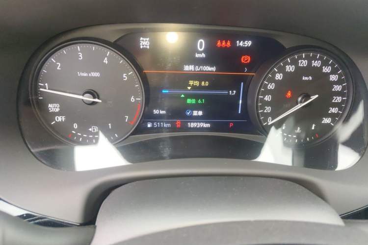 Used Buick Enclave 2022 652T 4x4 Prestige Flagship 7-Seater Odometer Close Up