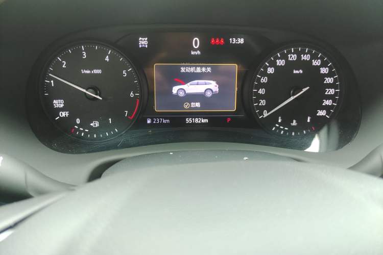 Used Buick Enclave 2022 652T 4x4 Prestige Flagship 7-Seater Odometer Close Up