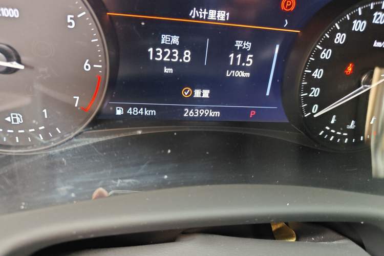 Used Buick Enclave 2022 652T 4x4 Prestige Flagship 7-Seater Odometer Close Up