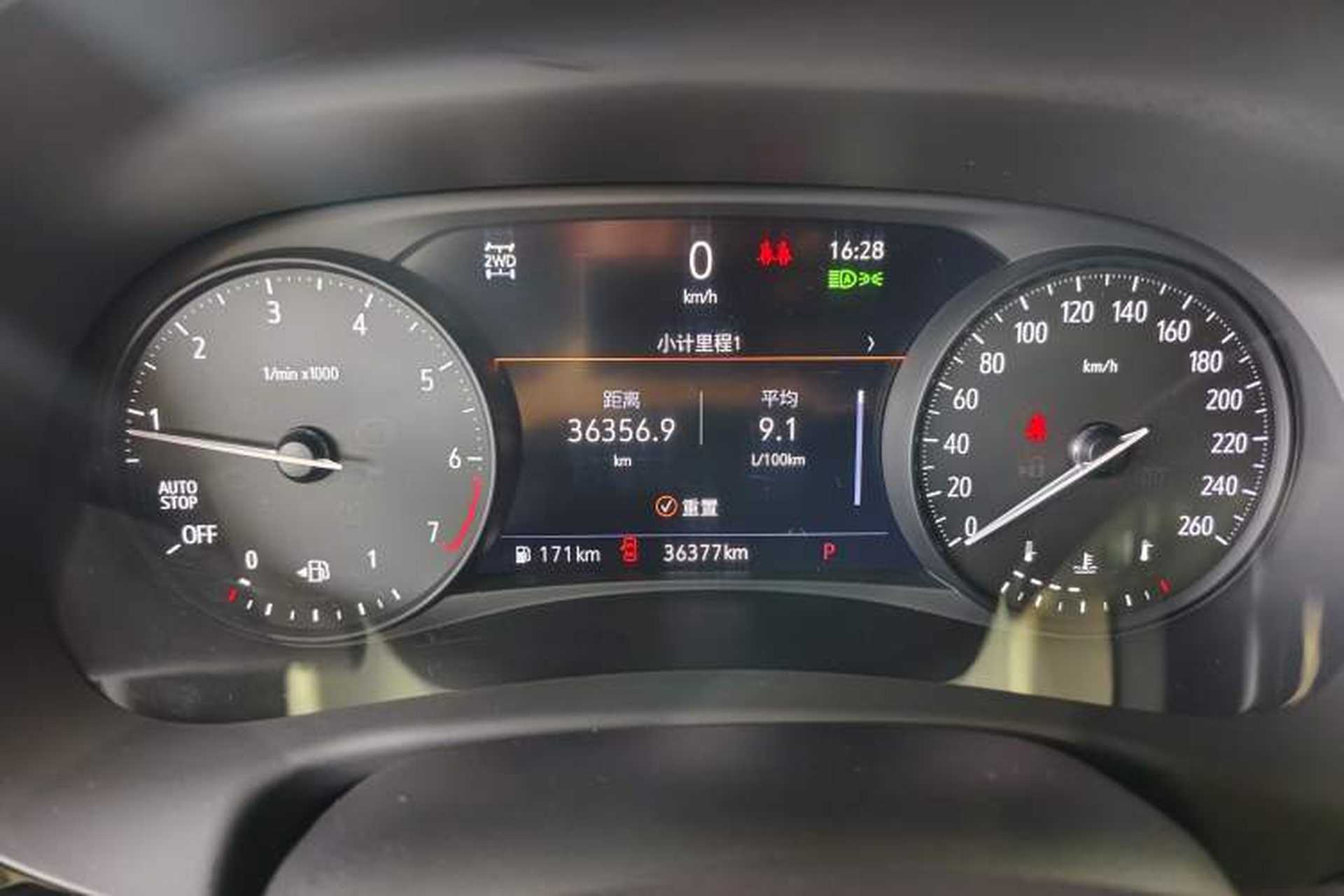 Used Buick Enclave 2022 652T 4x4 Prestige Flagship 6-Seater Odometer Close Up