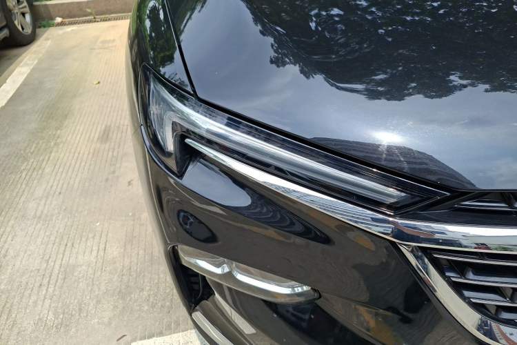 Used Buick Enclave 2022 652T 4x4 Prestige Flagship 7-Seater Right Front Headlight