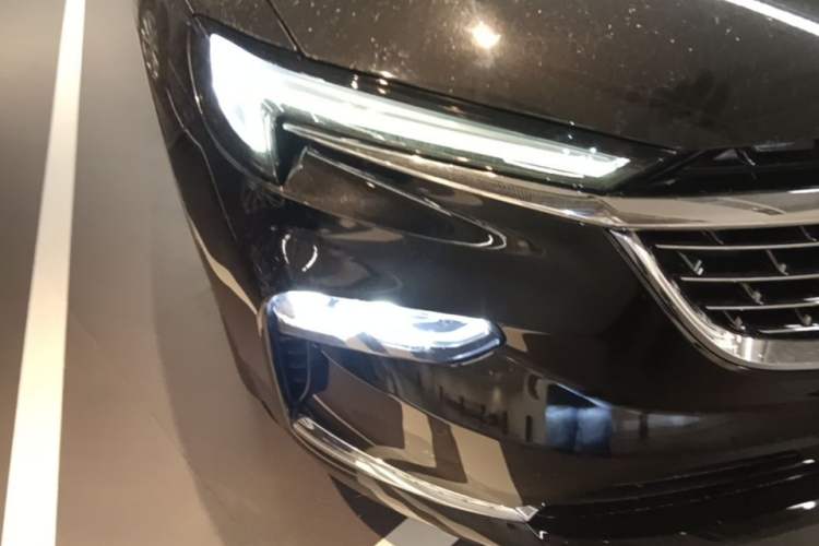 Used Buick Enclave 2022 652T 4x4 Prestige Flagship 6-Seater Right Front Headlight