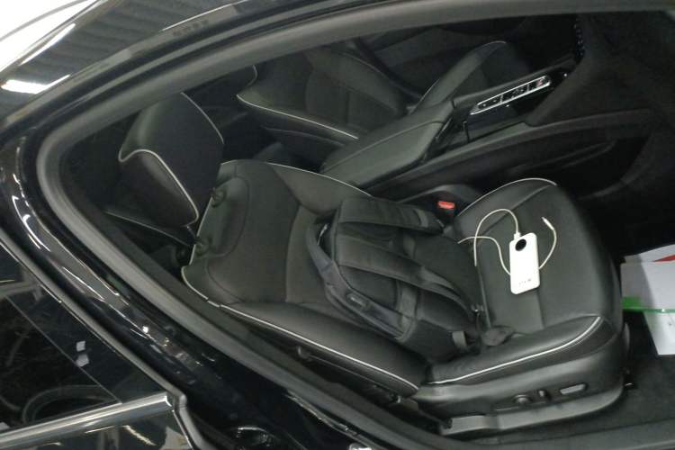 Used Buick Enclave 2022 652T 4x4 Prestige Flagship 6-Seater Right Front Seat