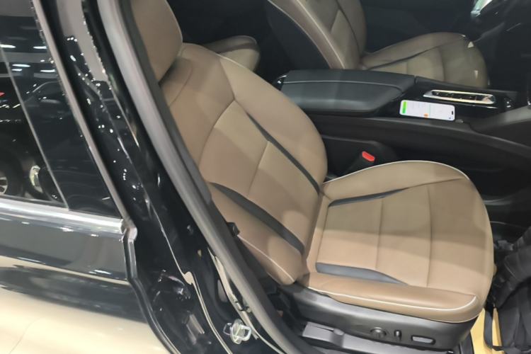 Used Buick Enclave 2022 652T 4x4 Prestige Flagship 7-Seater Right Front Seat