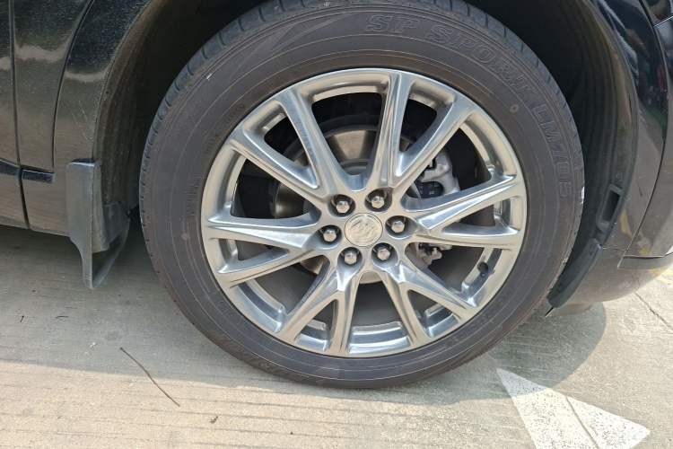 Used Buick Enclave 2022 652T 4x4 Prestige Flagship 7-Seater Right Front Wheel Hub