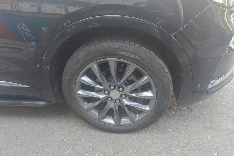 Used Buick Enclave 2022 652T Two-Wheel-Drive Prestige 7-Seater Right Front Wheel Hub