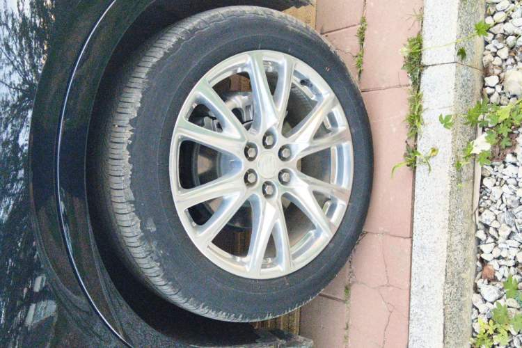 Used Buick Enclave 2022 652T 4x4 Prestige Flagship 6-Seater Right Front Wheel Hub
