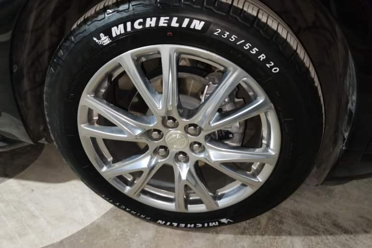 Used Buick Enclave 2022 652T 4x4 Prestige Flagship 7-Seater Right Front Wheel Hub