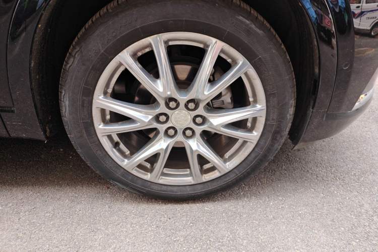 Used Buick Enclave 2022 652T 4x4 Prestige Flagship 6-Seater Right Front Wheel Hub