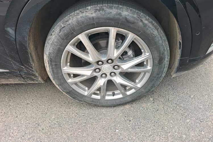 Used Buick Enclave 2022 652T 4x4 Prestige Flagship 7-Seater Right Front Wheel Hub