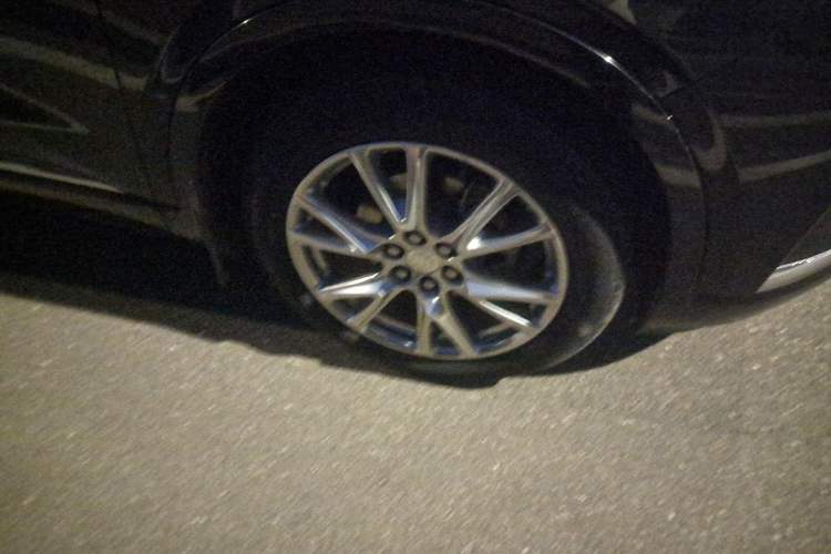 Used Buick Enclave 2022 652T 4x4 Prestige Flagship 7-Seater Right Front Wheel Hub