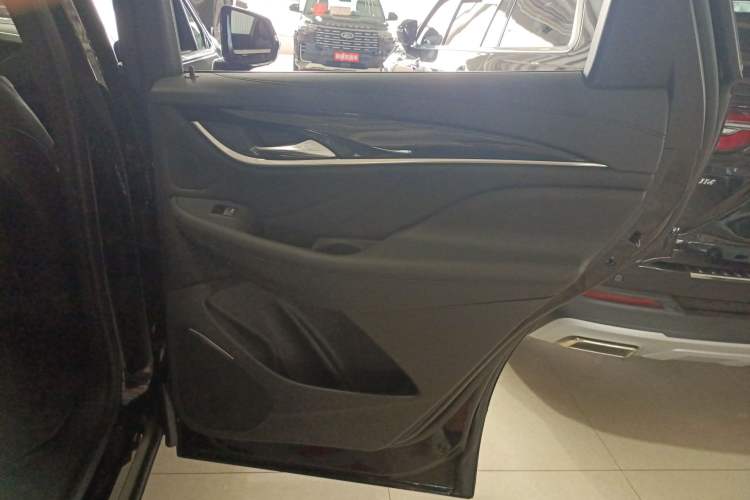 Used Buick Enclave 2022 652T 4x4 Prestige Flagship 6-Seater Right Rear Door Interior