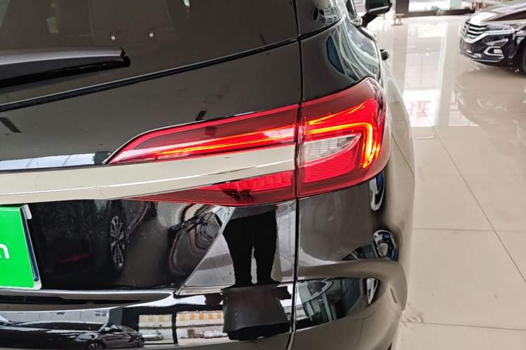 Used Buick Enclave 2022 652T 4x4 Prestige Flagship 7-Seater Right Rear Taillight