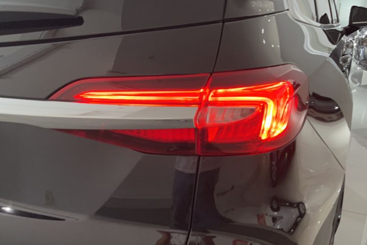 Used Buick Enclave 2022 652T 4x4 Prestige Flagship 7-Seater Right Rear Taillight