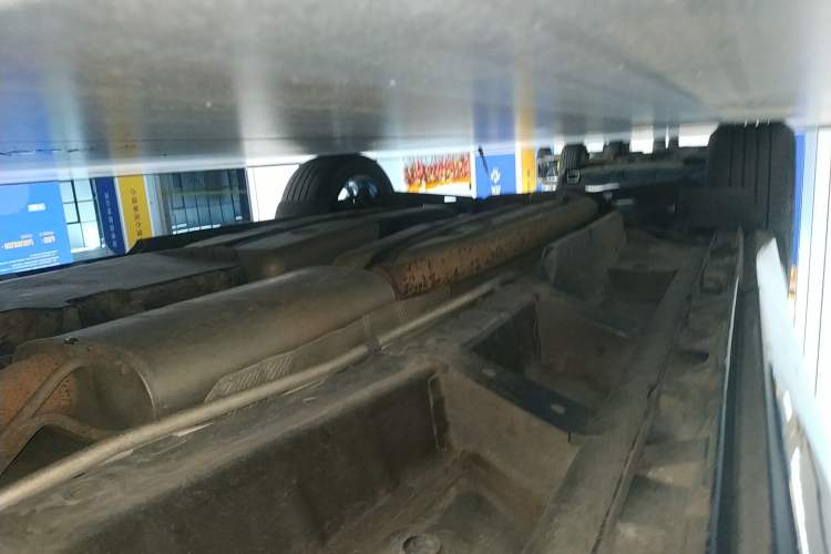 Used Buick Enclave 2022 652T Four-Wheel Drive Prestige 7-Seater Right Side Sill