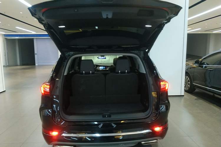 Used Buick Enclave 2022 652T Four-Wheel Drive Prestige 7-Seater Trunk