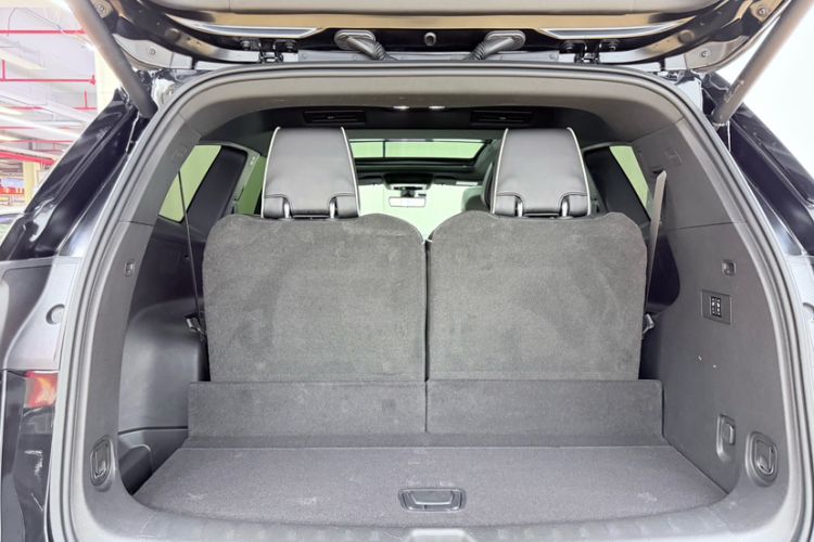 Used Buick Enclave 2022 652T 4x4 Prestige Flagship 6-Seater Trunk