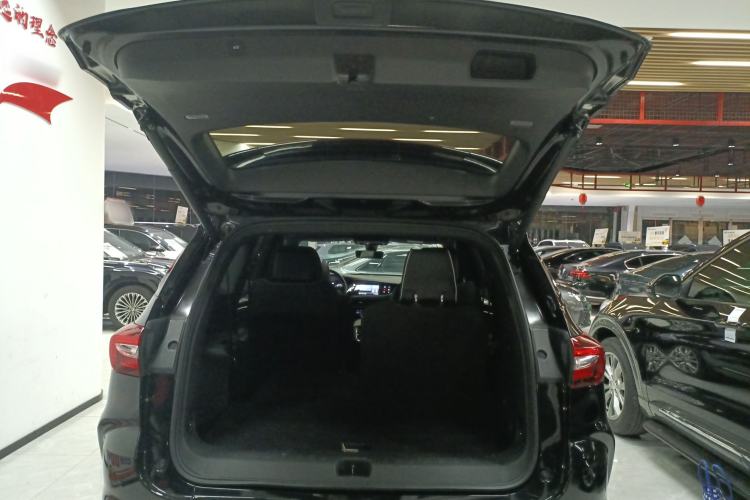 Used Buick Enclave 2022 652T 4x4 Prestige Flagship 6-Seater Trunk