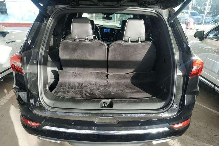 Used Buick Enclave 2022 652T 4x4 Prestige Flagship 6-Seater Trunk