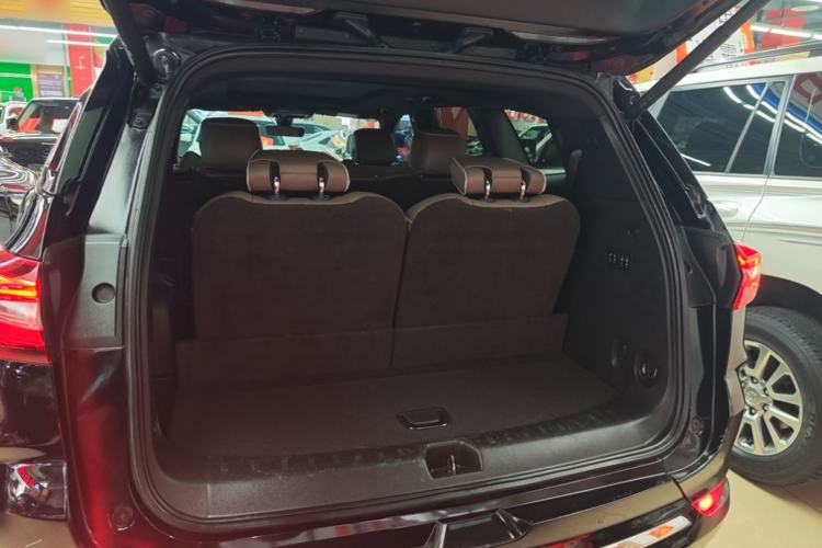 Used Buick Enclave 2022 652T 4x4 Prestige Flagship 7-Seater Trunk