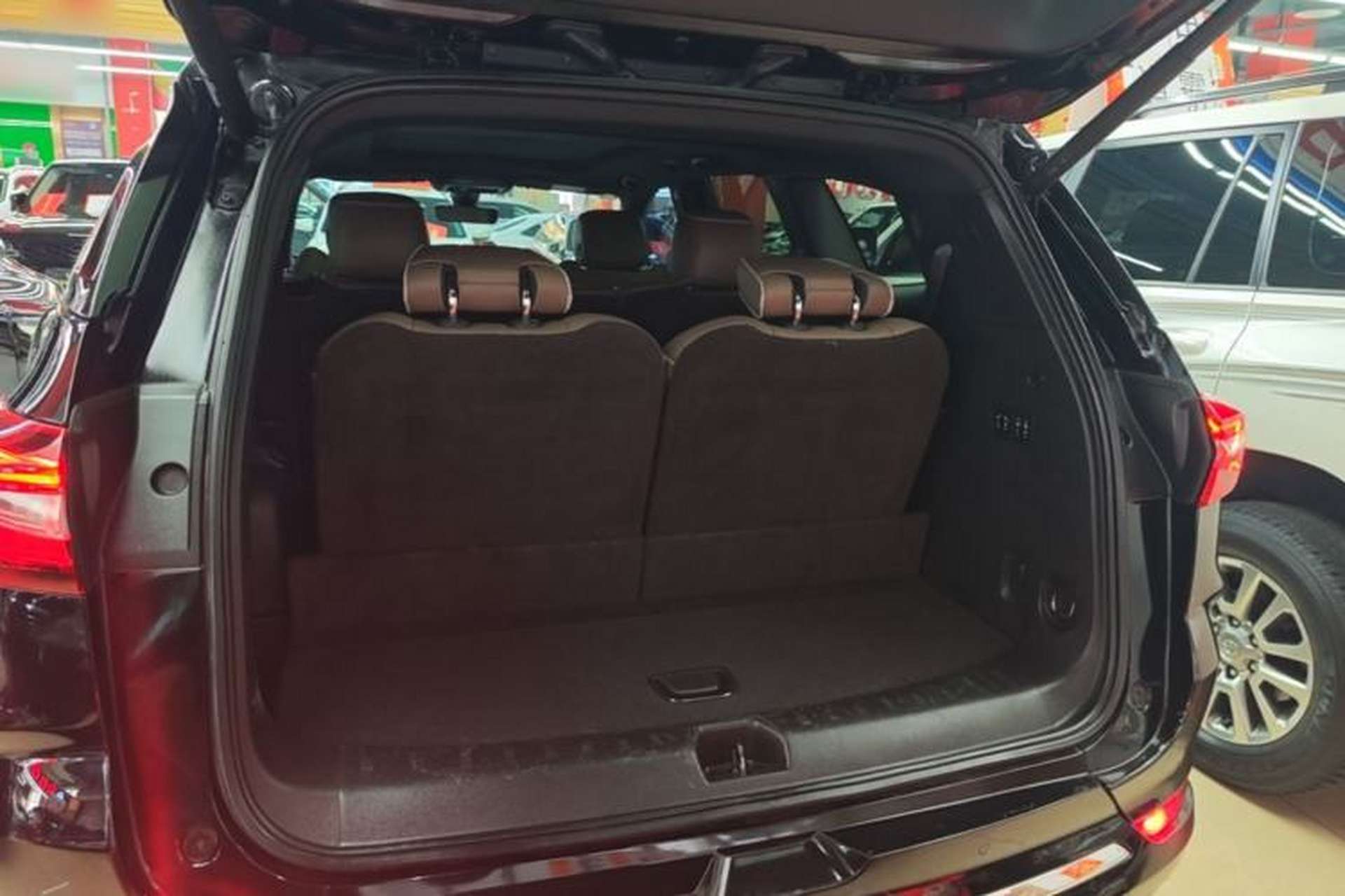 Used Buick Enclave 2022 652T 4x4 Prestige Flagship 7-Seater Trunk