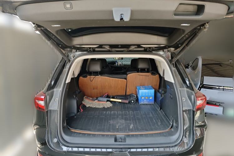 Used Buick Enclave 2022 652T Two-Wheel-Drive Prestige 7-Seater Trunk