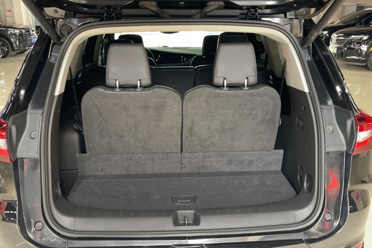 Used Buick Enclave 2022 652T Four-Wheel Drive Prestige 7-Seater Trunk