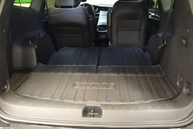 Used Buick Enclave 2022 652T 4x4 Prestige Flagship 6-Seater Trunk