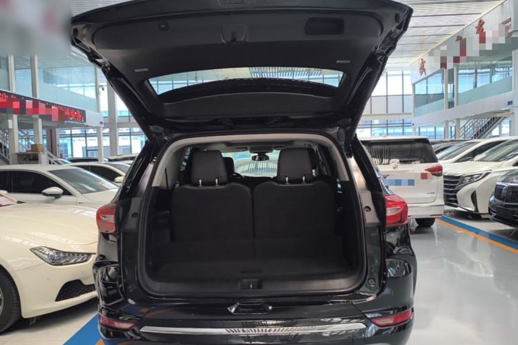 Used Buick Enclave 2022 652T Two-Wheel-Drive Prestige 7-Seater Trunk