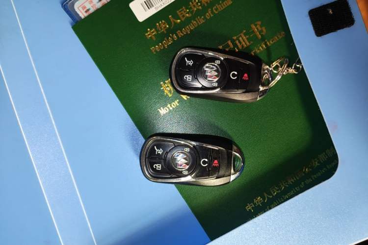 Used Buick Enclave 2022 652T Two-Wheel-Drive Prestige 7-Seater Vehicle Key