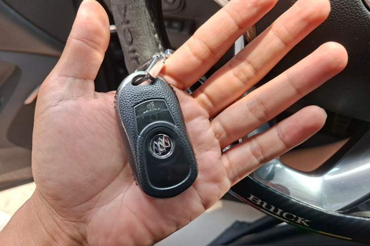 Used Buick Enclave 2022 652T 4x4 Prestige Flagship 7-Seater Vehicle Key