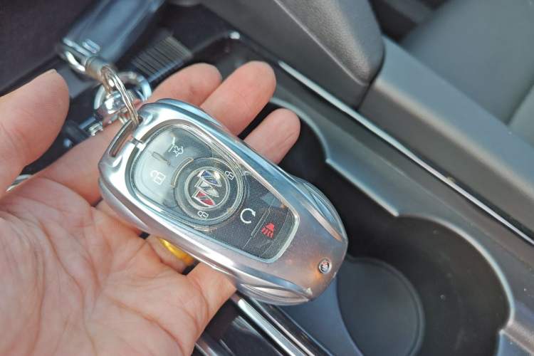 Used Buick Enclave 2022 652T 4x4 Prestige Flagship 6-Seater Vehicle Key