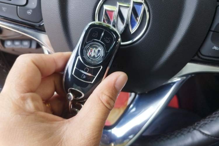 Used Buick Enclave 2022 652T 4x4 Prestige Flagship 6-Seater Vehicle Key