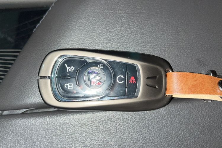 Used Buick Enclave 2022 652T 4x4 Prestige Flagship 7-Seater Vehicle Key