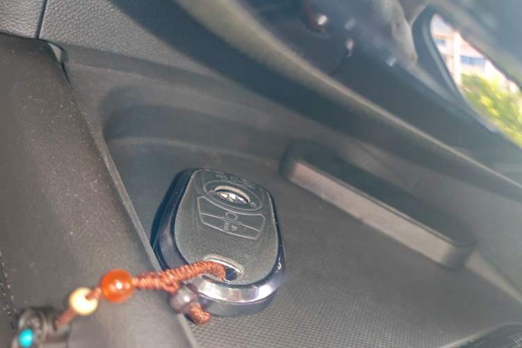Used Buick Enclave 2022 652T 4x4 Prestige Flagship 7-Seater Vehicle Key