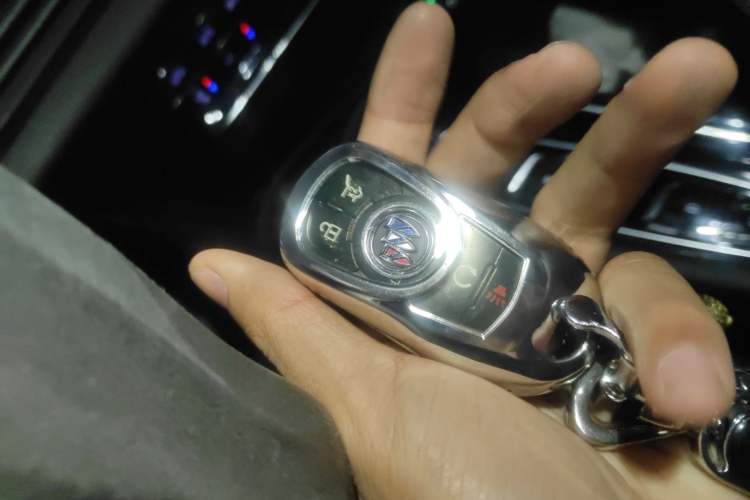 Used Buick Enclave 2022 652T 4x4 Prestige Flagship 6-Seater Vehicle Key