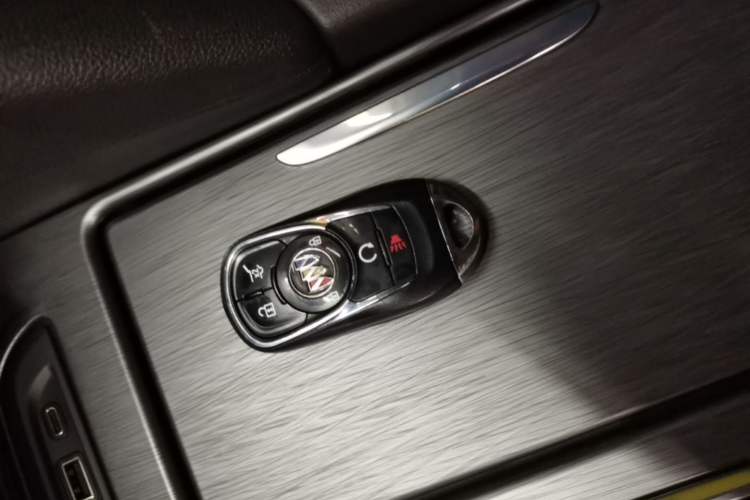 Used Buick Enclave 2022 652T Four-Wheel Drive Prestige 7-Seater Vehicle Key